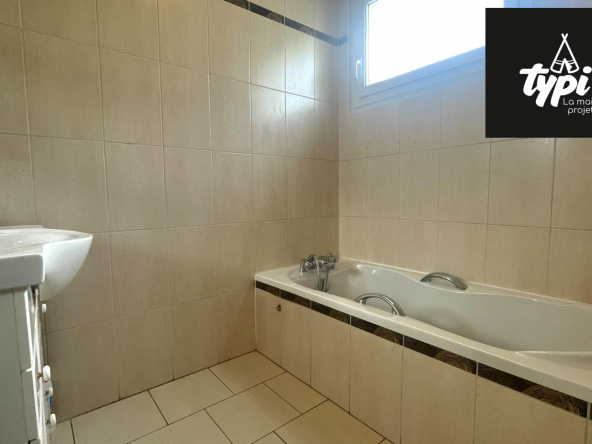 Maison à vendre Caudan-Caudan-VM282-TYPI-IMMO-https://img.netty.immo/productrtw/company39917mlm/2/VM282/1717583728_VM282_9_original.jpg