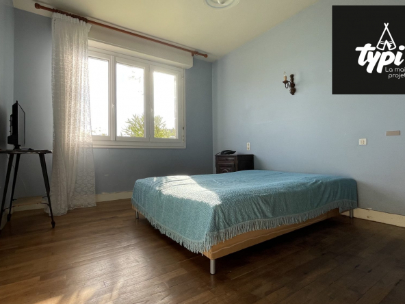 Maison traditionnelle avec vue sur la Ria d'Etel-Locoal-Mendon-VM318-TYPI-IMMO-https://img.netty.immo/productrtw/company39917mlm/2/VM318/1730484147_VM318_7_original.jpg