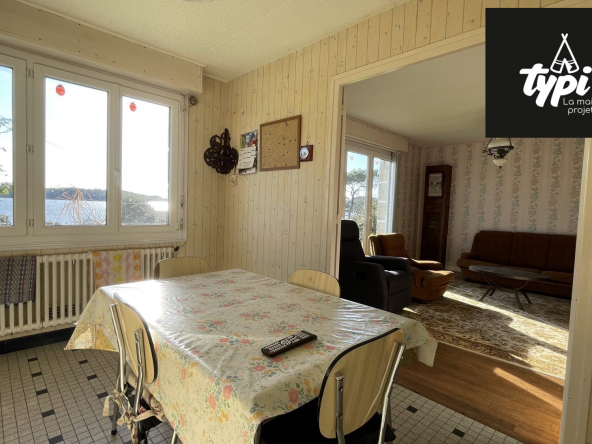 Maison traditionnelle avec vue sur la Ria d'Etel-Locoal-Mendon-VM318-TYPI-IMMO-https://img.netty.immo/productrtw/company39917mlm/2/VM318/1730484152_VM318_12_original.jpg