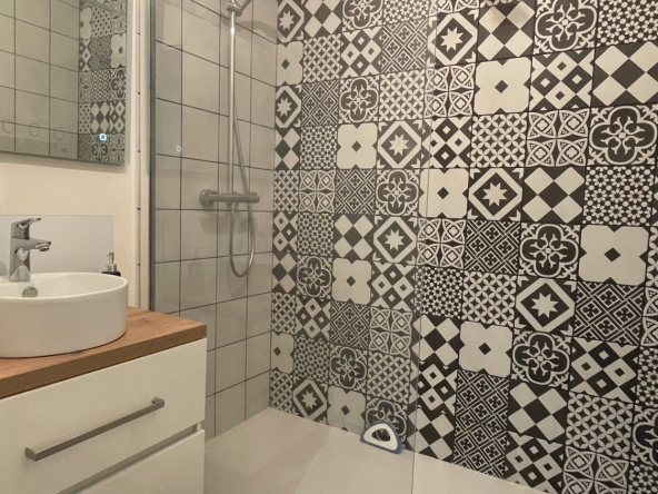 Appartement T3 - HENNEBONT-Hennebont-VA1916-TYPI-IMMO-https://img.netty.immo/productrtw/company39917mlm/2/VA1916/1735815951_VA1916_31_original.jpg