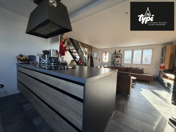 MAISON DE 140 M² - LOCMIQUELIC-Locmiquélic-VM374-TYPI-IMMO-https://img.netty.immo/productrtw/company39917mlm/2/VM374/1764151991_VM374_10_original.jpg