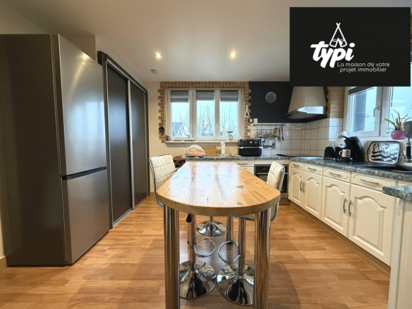 Maison familiale 149 m² – Lanester-Lanester-VM432-TYPI-IMMO-https://img.netty.immo/productrtw/company39917mlm/2/VM432/1769533580_VM432_11_original.jpg