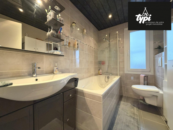 Maison familiale 149 m² – Lanester-Lanester-VM432-TYPI-IMMO-https://img.netty.immo/productrtw/company39917mlm/2/VM432/1769533651_VM432_6_original.jpg