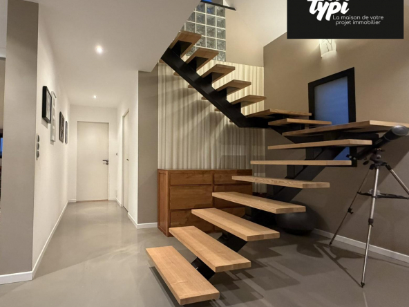 CONTEMPORAINE DE 180 M² - PLOEMEUR-Ploemeur-VM441-TYPI-IMMO-https://img.netty.immo/productrtw/company39917mlm/2/VM441/1769793685_VM441_10_original.jpg